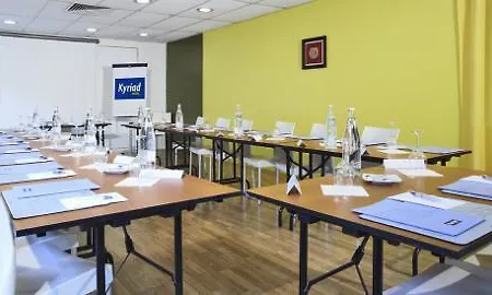Comfort Rungis-orly Hotell 3*